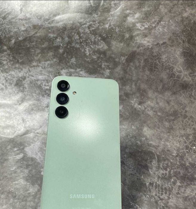 Продам телефон Samsung A16