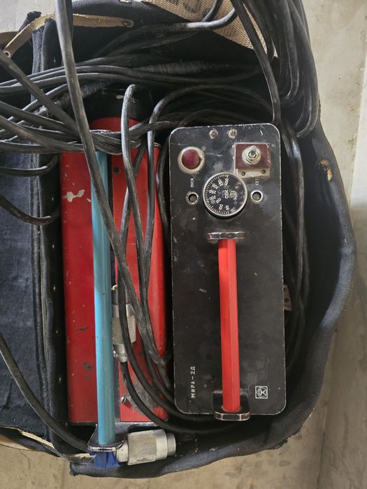 MIRA‑2D rentgen defektoskop (SSSR, sanoat uchun, ishlaydigan holatda)