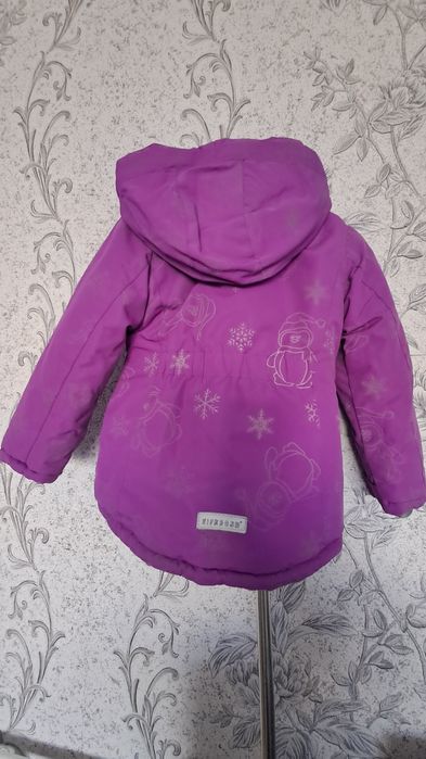 Продам детскую куртку/зима