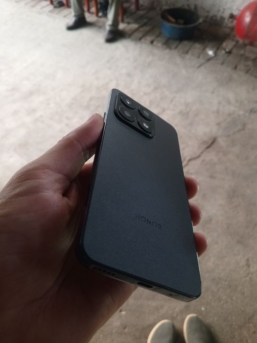 Honor x8a 6/128gb