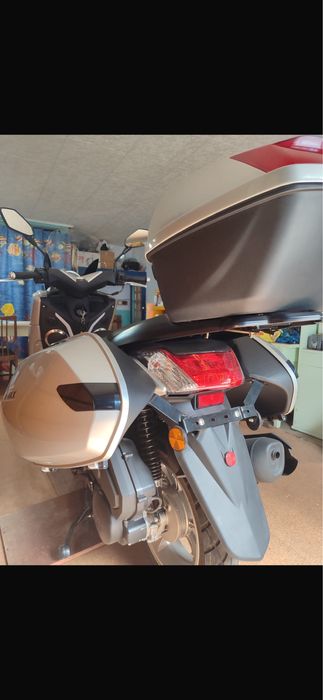 Продам скутер с маленьким пробегом