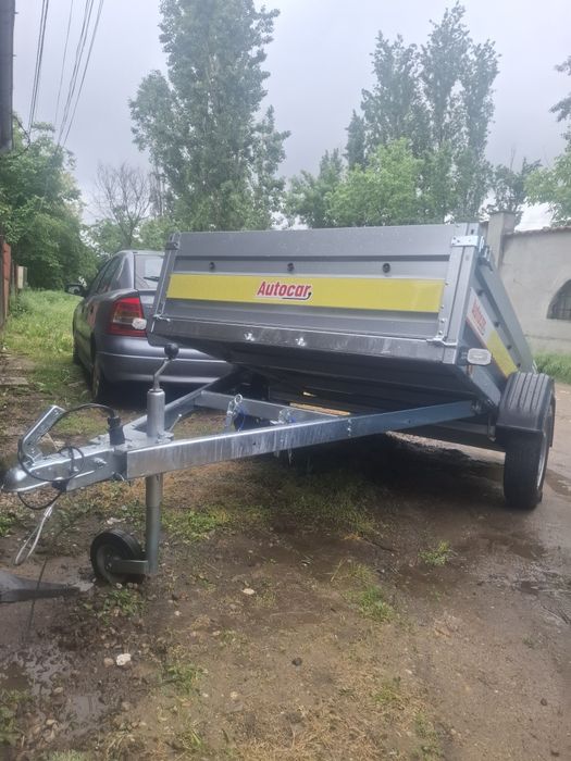 De închiriat remorca Auto