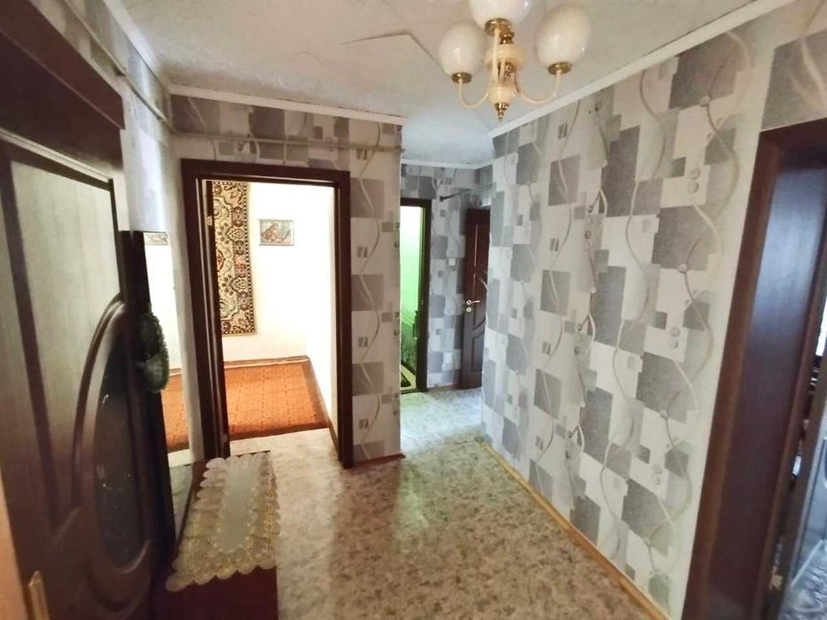 Продаётся 3 комн квартира