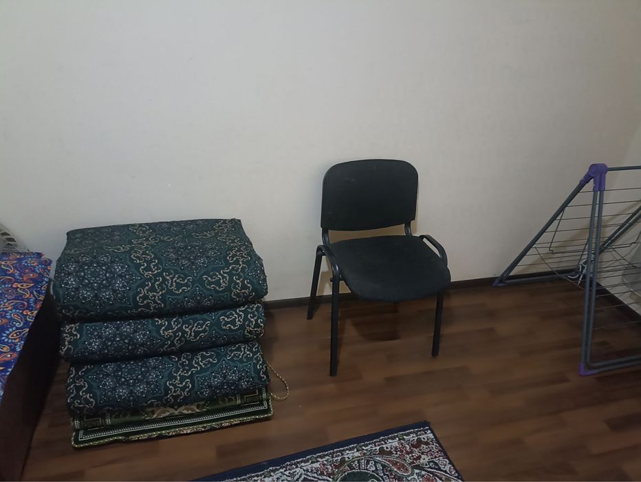 chilonzor 10 kv 20 dom 2 xona srochno