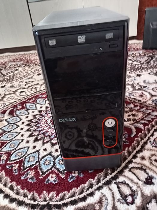 офисный компютер