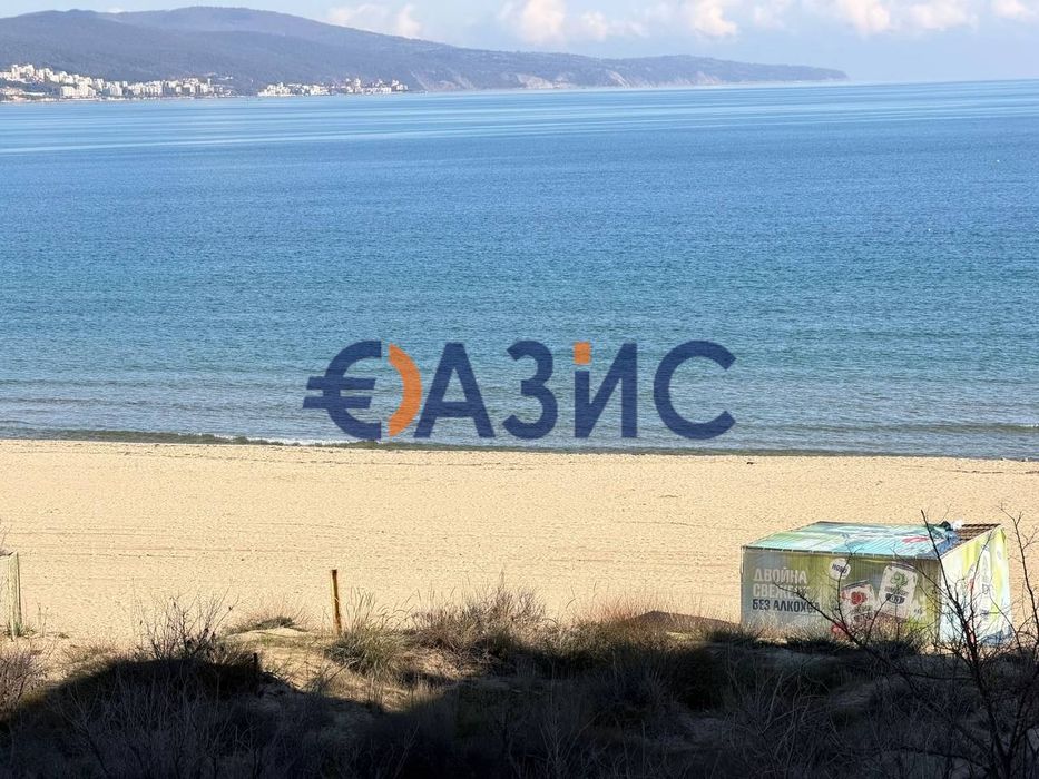 Продава се Тристаен апартамент в к.к. Слънчев бряг - 90 кв.м за 1026 €/кв.м - Снимка #5