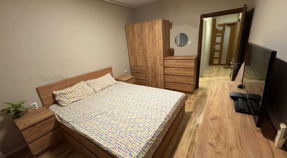 Дава се под наем Тристаен апартамент в София, Зона Б-5 - 92 кв.м за 799 € - Снимка #7