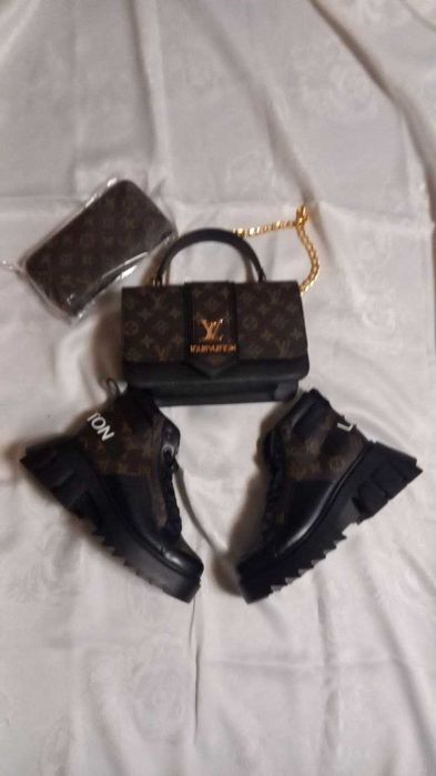 Set dama ghete+geanta+portofel