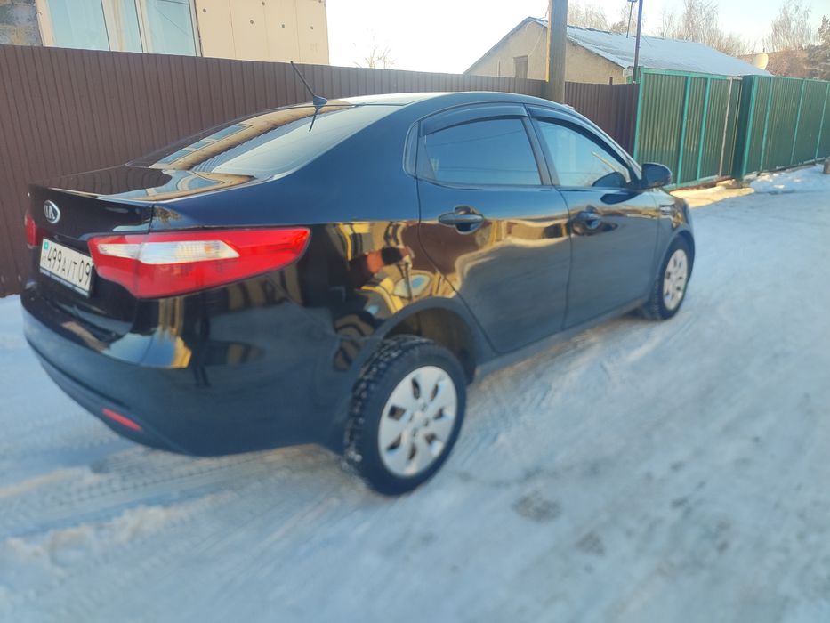 Кия Рио а́кпп в хорошем состоянии