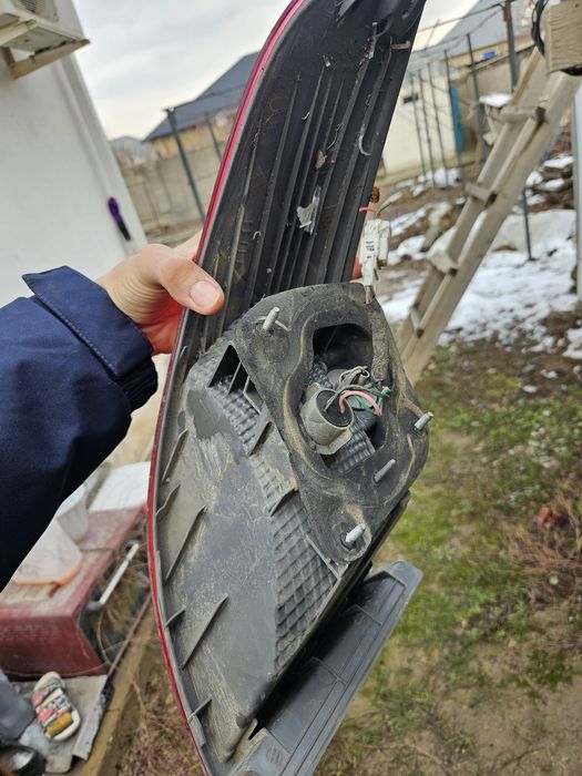 Задний стоп и фара Kia rio 3