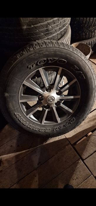 Диски Toyota 17 с резиной