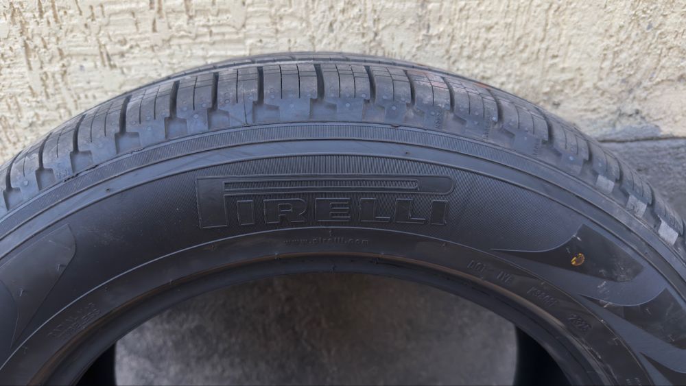 Продам комплект шин PIRELLI 235/60/R18
