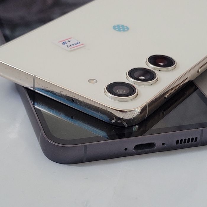 Samsung s23 plus  5G 8ga 256gb