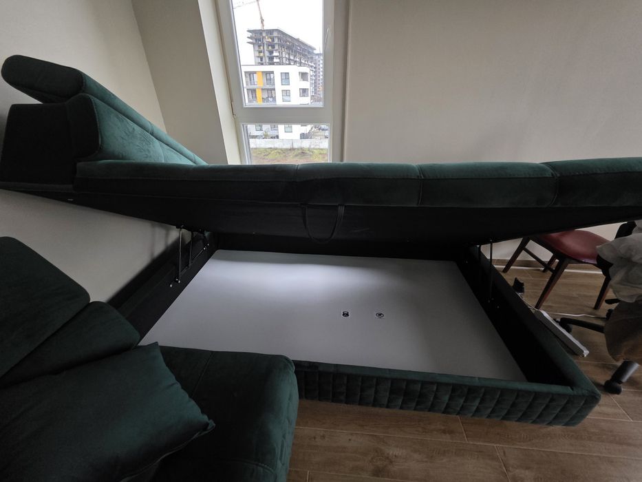 Coltar Lems mare extensibil cu lada ca nou