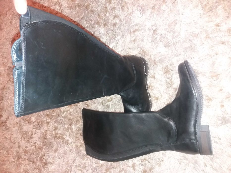 GRATUIT transport Cizme piele 37 NOI ! Foarte usoare , calitate