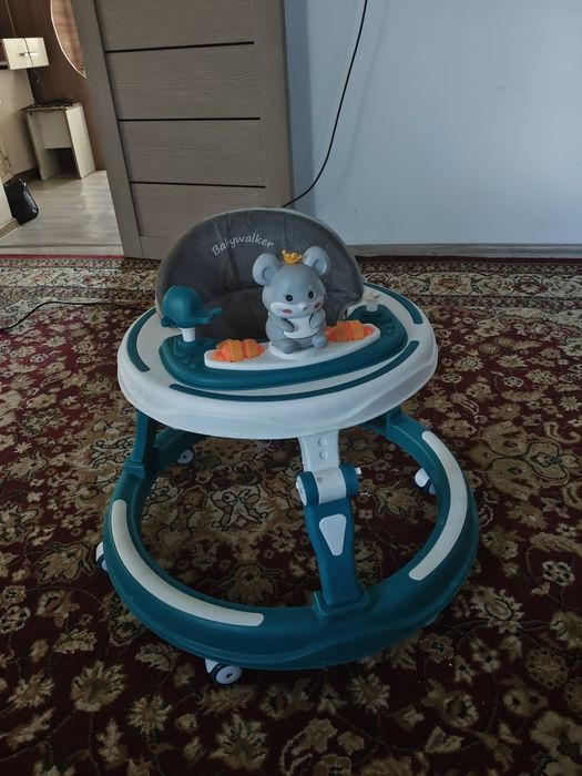 Ходунок для ребенков