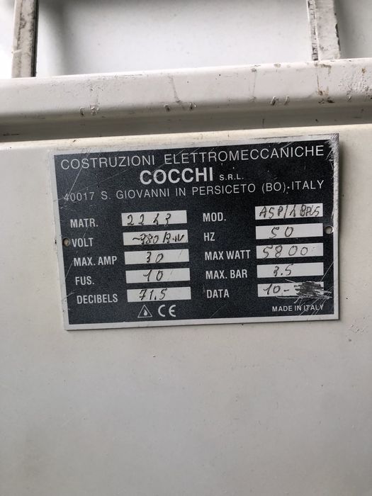 Професионална маса за гладене