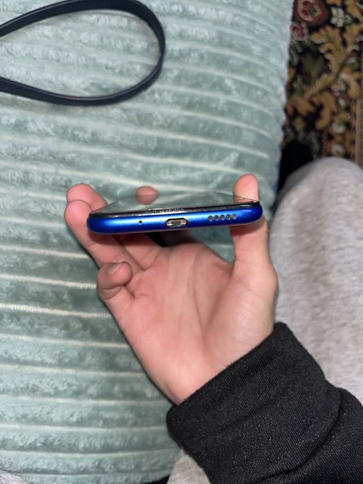 Телефон HONOR 8S 32GB