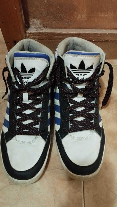 Маратонки ADIDAS