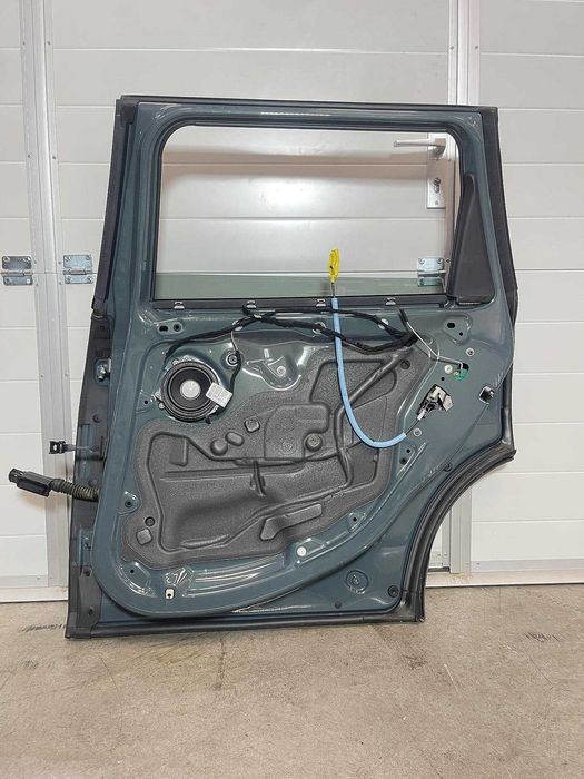 Задна дясна врата за MINI Clubman F54