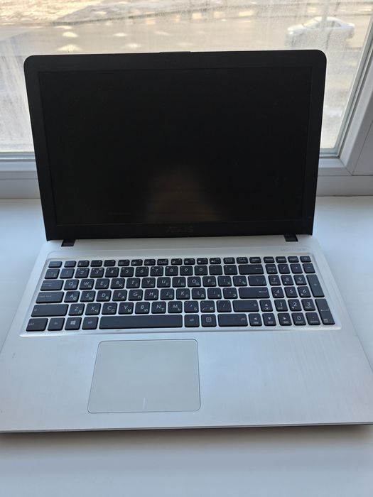 Продам отличный ноутбук