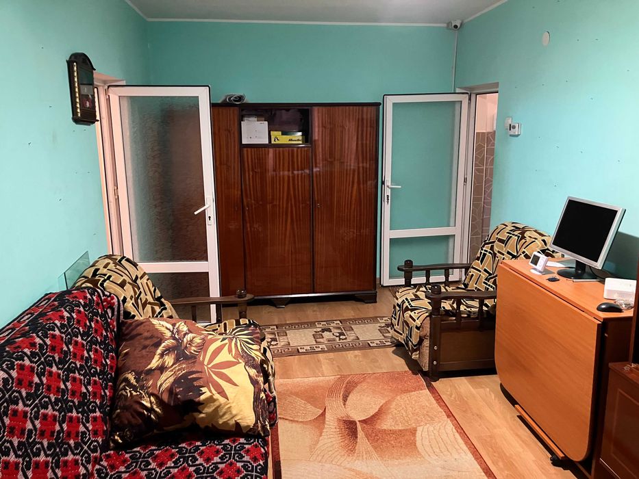 Pers fizica vand apartament 2 camere Podu Ros