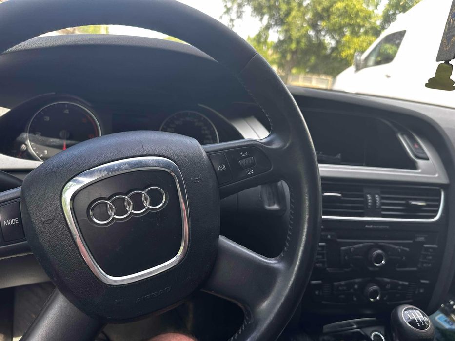 Audi a4 b8 2.0 DIESEL