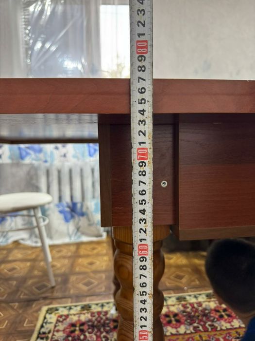 Стол дерево продам