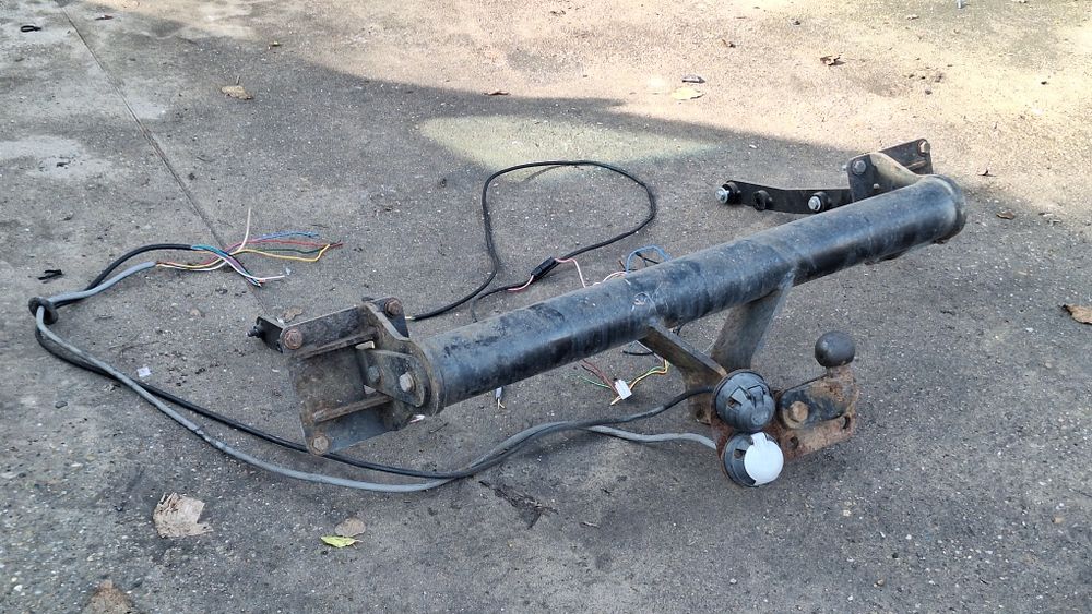 Теглич за Мерцедес МЛ w164