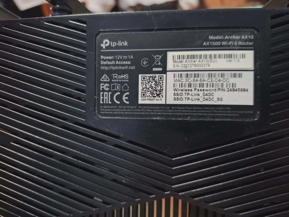 Vând router wireless TP-Link AX1500, în stare foarte bună
