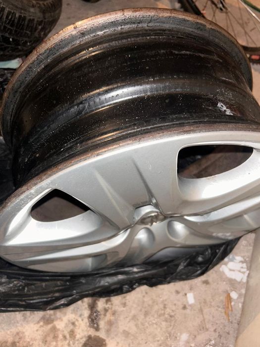 Vand jante otel Bucuresti