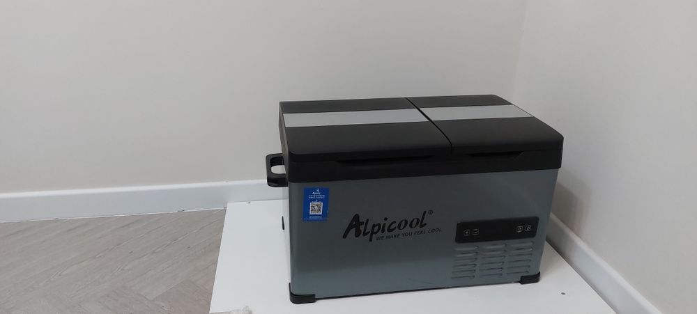 Автохолодильник Alpicool 35