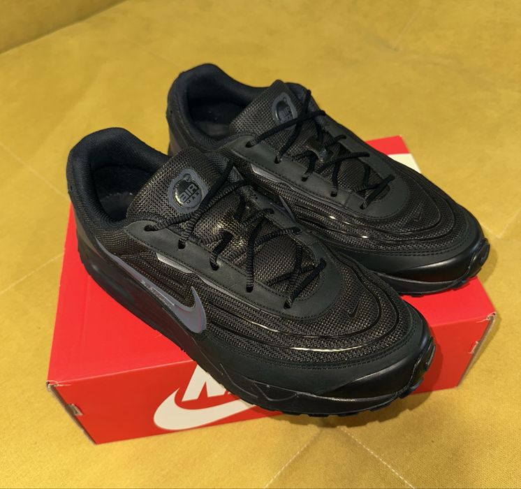 Adidasi Barbati Nike Air Max Verse 45