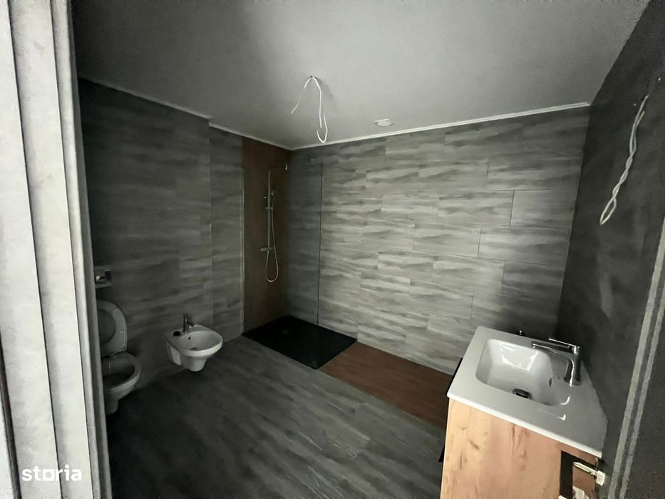 Apartament-3 Camere-Dressing-Mobilat-Utilat-Parcare-etaj 1-Izvor-Tarlu