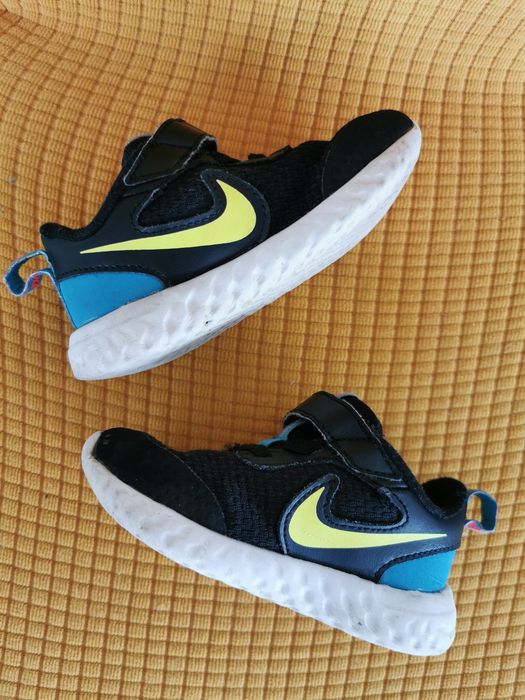 Adidași copii Nike 22