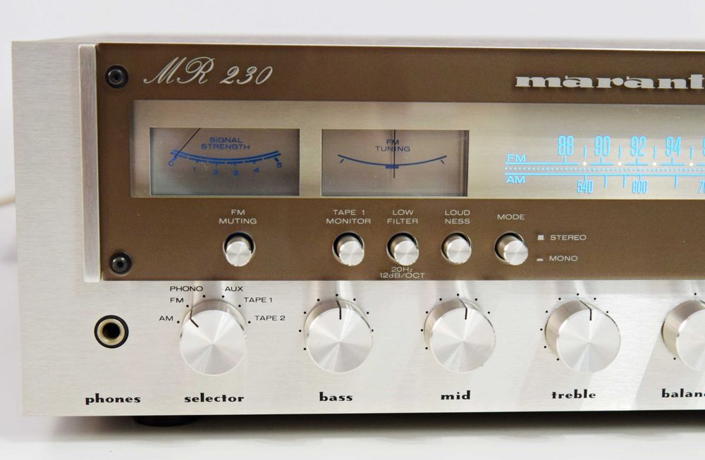 Amplituner Marantz MR 230, amplificator