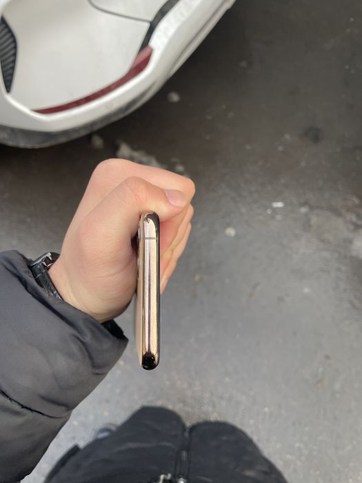 Iphone 11 pro gold