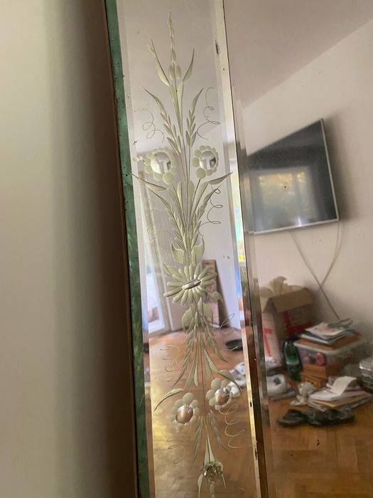 Oglinda veche interbelica