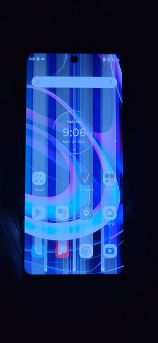 На запчасти Motorola edge 5g uw