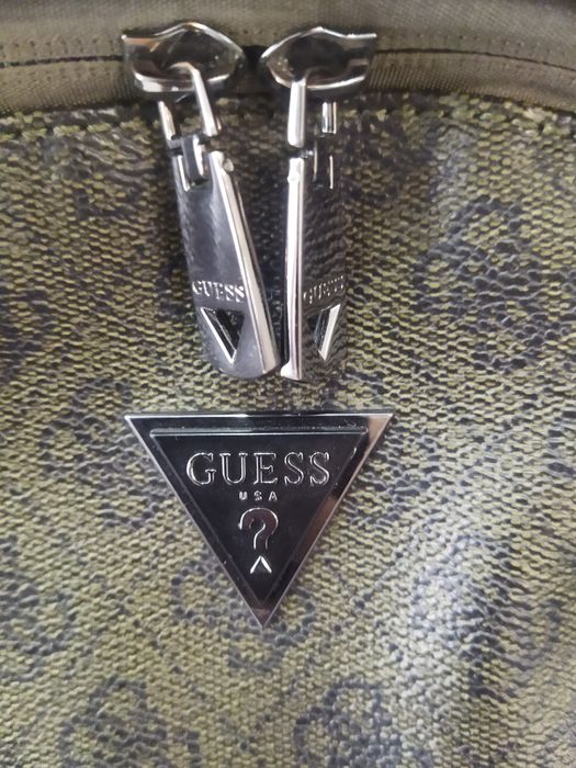 Оригинальный рюкзак GUESS