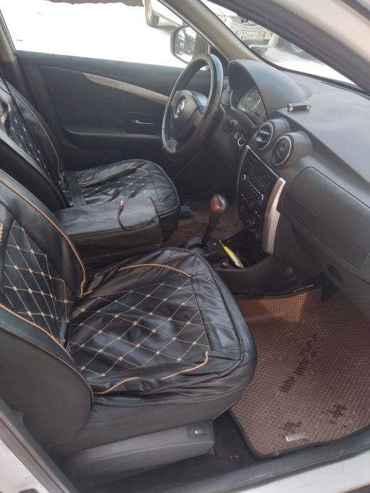 Автомобиль лековая