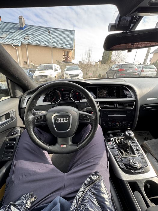 Vând Audi A5 2.0 tdi Quattro 2011 190.000 km