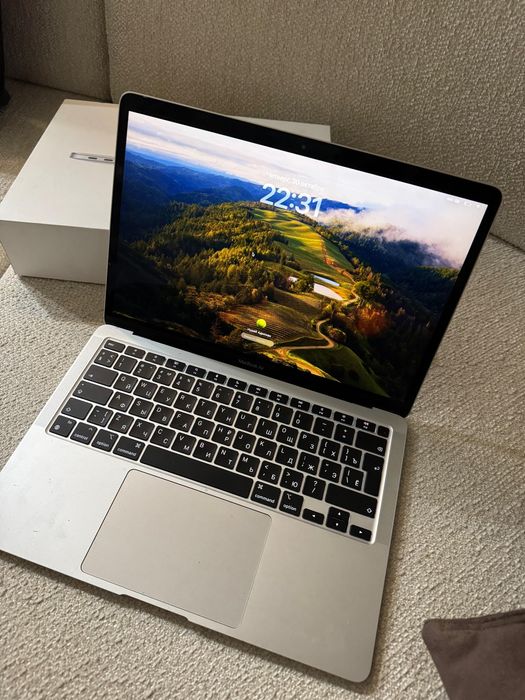 Macbook air m1 2020