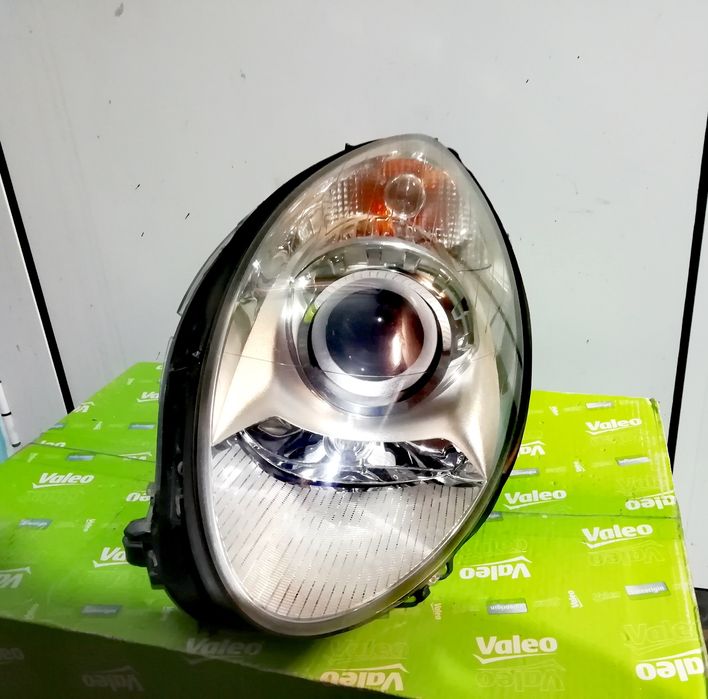 Фар Фарове за Мерцедес Р-класа В251 / Mercedes R-Class Minivan W251.