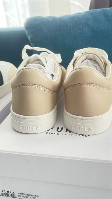 Сникърси FURLA Step Sneakers в 3 модела.100% оригинал с етикети кутии care instructions,противопрахова торбичкс, всичко.Ограничени бройки