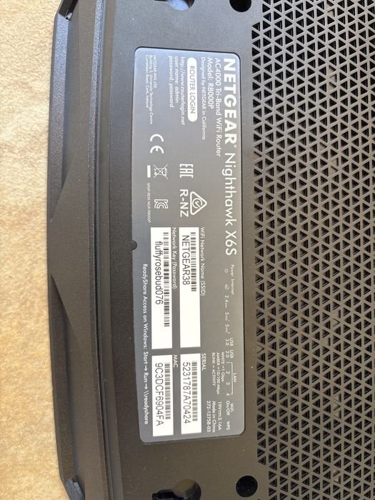 Router Netgear X6S AC400 Pentru piese