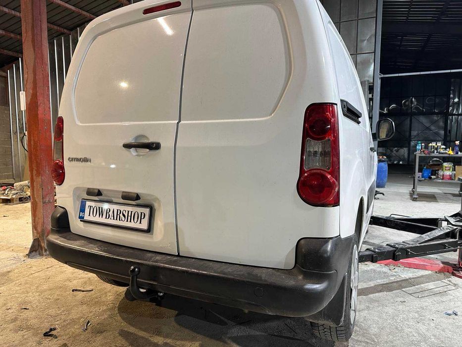 Тегличи за всички автомбили