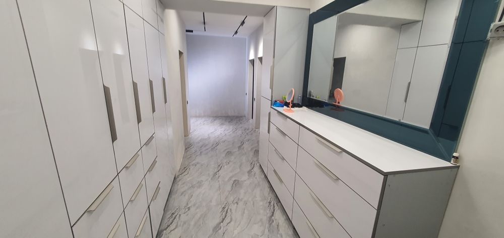 Продаётся 3х комнатная квартира