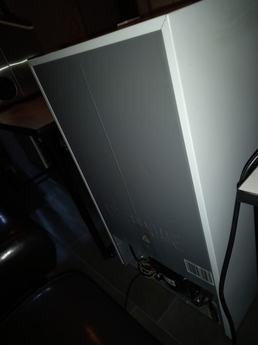 Холодильник Hisense барный новый.