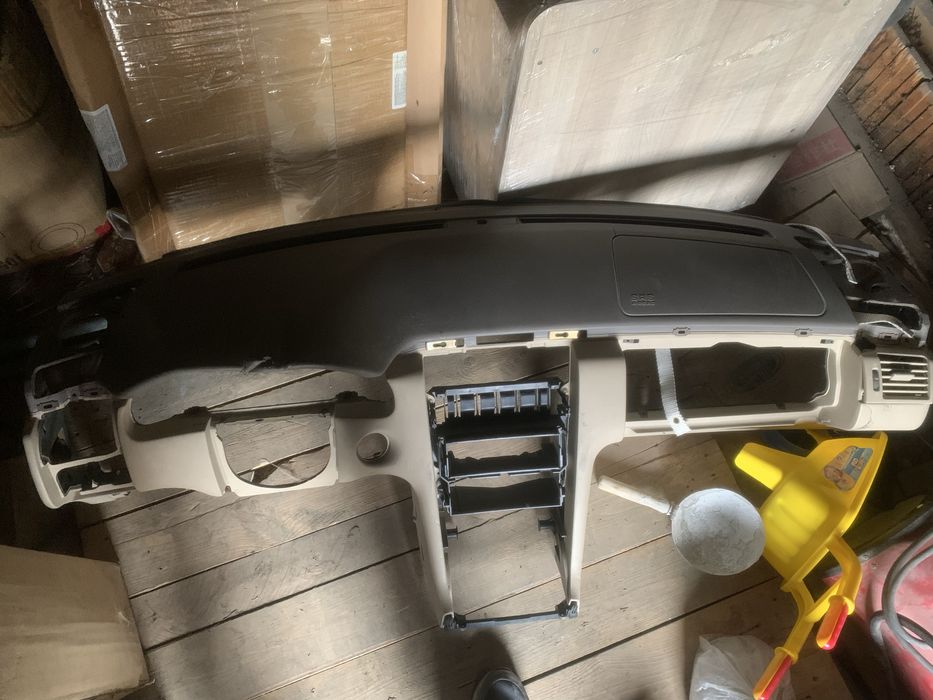 Продам общивки для дверей 4шт w210